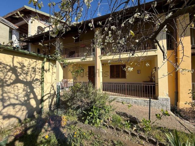 Villetta a schiera in vendita di 106 m² in Via Franchetti, 31