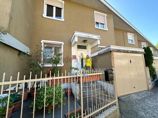 Villetta a schiera in vendita di 108 m² in Via Martiri di Belfiore, 27