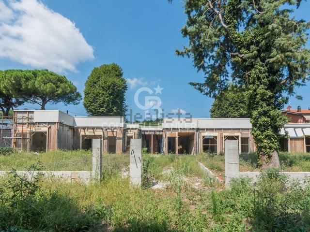 Villetta a schiera in vendita di 109 m² in Via della Grotta Rossa, 104