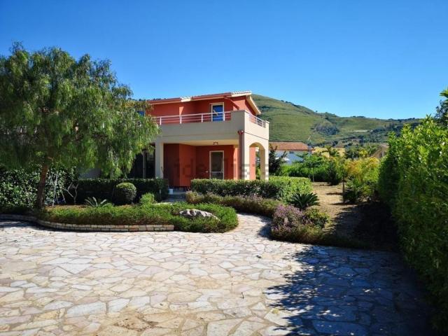 Villetta a schiera in vendita di 110 m²