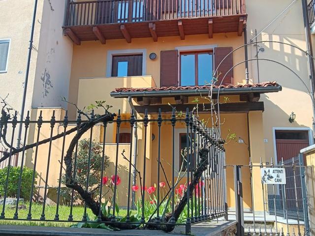 Villetta a schiera in vendita di 110 m²