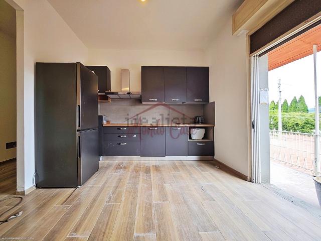 Villetta a schiera in vendita di 118 m² in Via Battifollo, 53