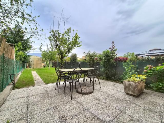 Villetta a schiera in vendita di 110 m² in Via Comunale del Popolo, 138