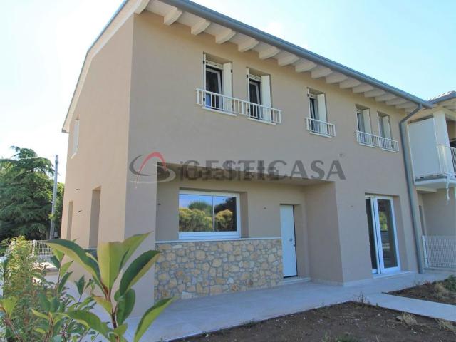 Villetta a schiera in vendita di 110 m² in Via Cao di La&apos , 2