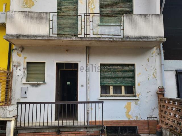 Villetta a schiera in vendita di 110 m² in Via Antonio Gramsci