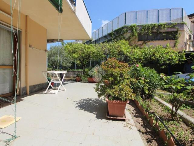 Villetta a schiera in vendita di 110 m² in Via Angrisani, 1