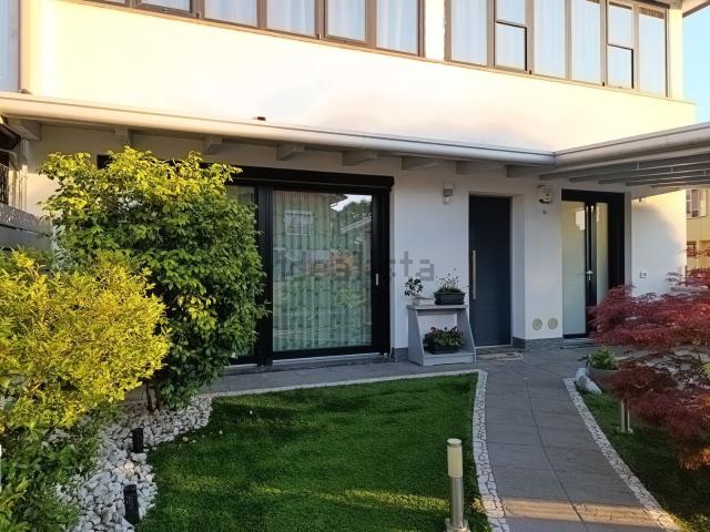 Villetta a schiera in vendita di 110 m² in Via Aquileia, 4
