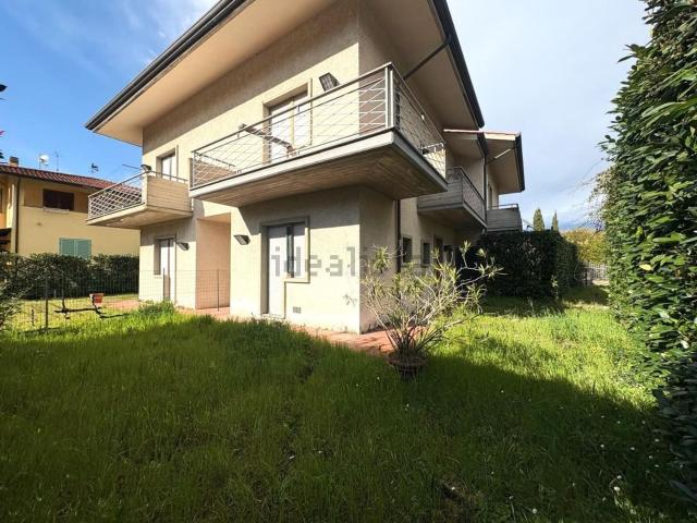 Villetta a schiera in vendita di 110 m² in Via Arezzo