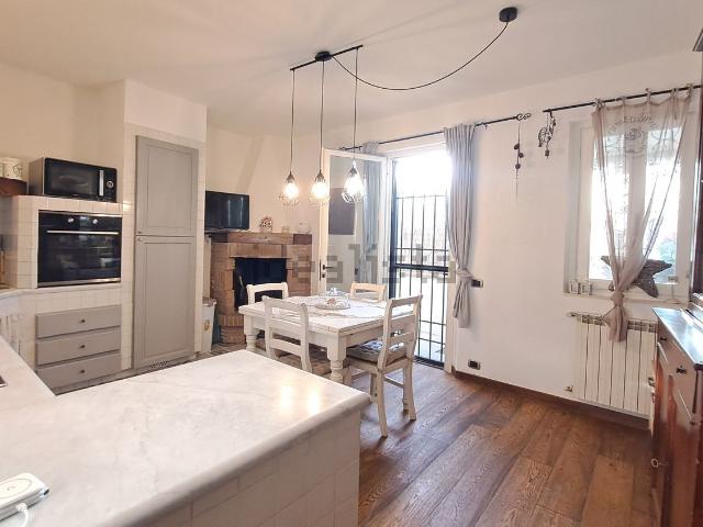 Villetta a schiera in vendita di 110 m² in Via Baccheretana, 400