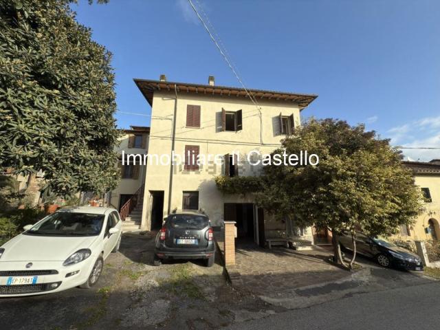 Villetta a schiera in vendita di 110 m² in Via della Repubblica