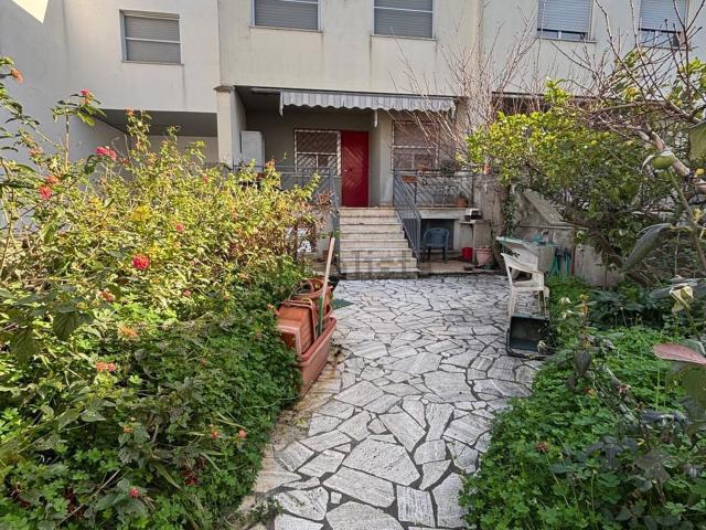 Villetta a schiera in vendita di 110 m² in Via delle Orchidee