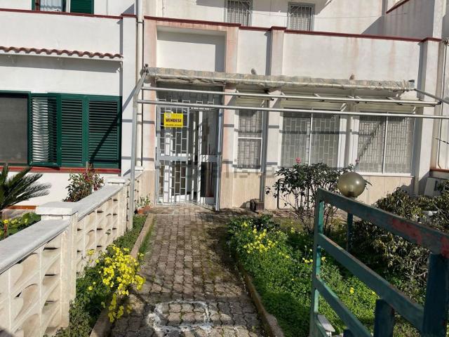 Villetta a schiera in vendita di 110 m² in Via Francesco de Santis, 18
