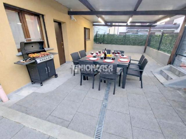 Villetta a schiera in vendita di 110 m² in Via Luraschi