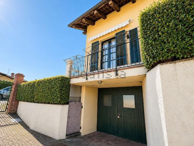 Villetta a schiera in vendita di 110 m² in Via San Paolo