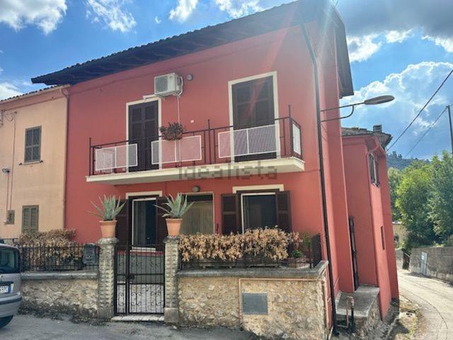 Villetta a schiera in vendita di 110 m² in Via Santo Stefano