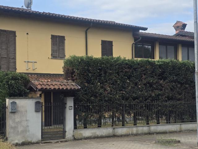 Villetta a schiera in vendita di 110 m² in Via Roma