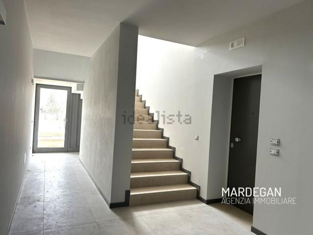 Villetta a schiera in vendita di 110 m² in Via Rizzieri Serato