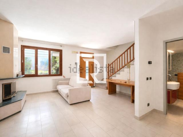 Villetta a schiera in vendita di 110 m² in Via Tamigi
