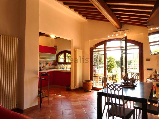 Villetta a schiera in vendita di 110 m² in Via Viaccia