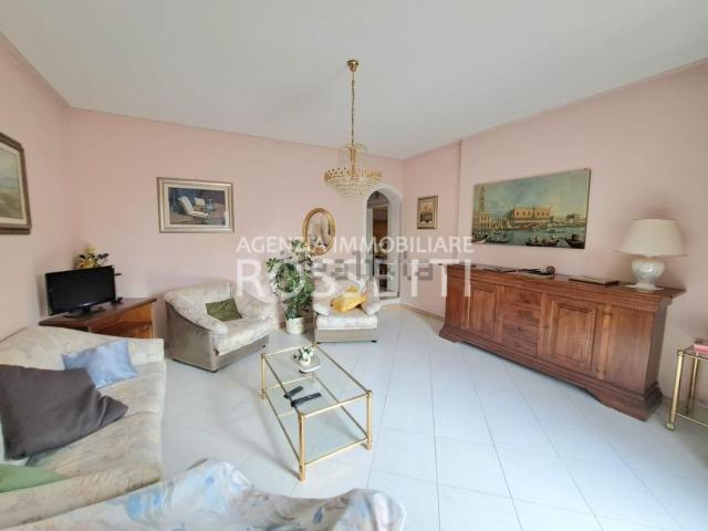 Villetta a schiera in vendita di 111 m²