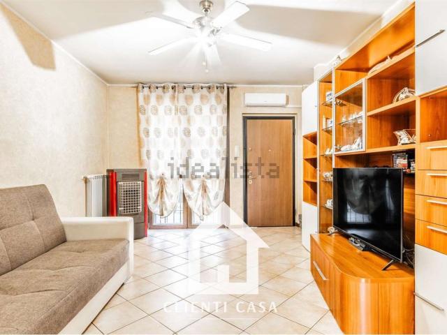 Villetta a schiera in vendita di 111 m² in Via E. Montale, 28