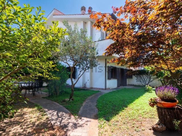 Villetta a schiera in vendita di 111 m² in Via Pegaso, 45