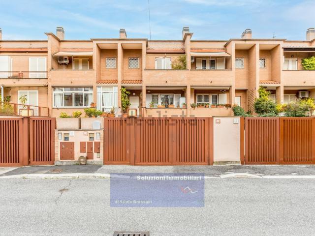 Villetta a schiera in vendita di 113 m² in Via Oda Olberg, 13