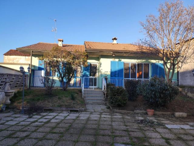Villetta a schiera in vendita di 114 m² in Via Cogrossi, 14