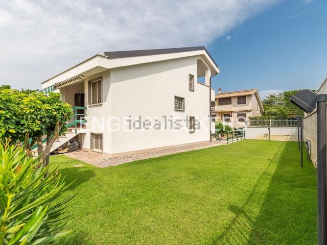 Villetta a schiera in vendita di 114 m² in Via della Stazione