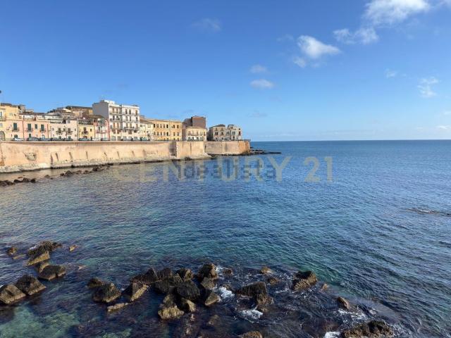 Villetta a schiera in vendita di 114 m² in Via Salomone, 30