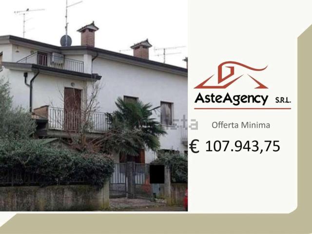 Villetta a schiera in vendita di 114 m² in Via Sandro Pertini, 3