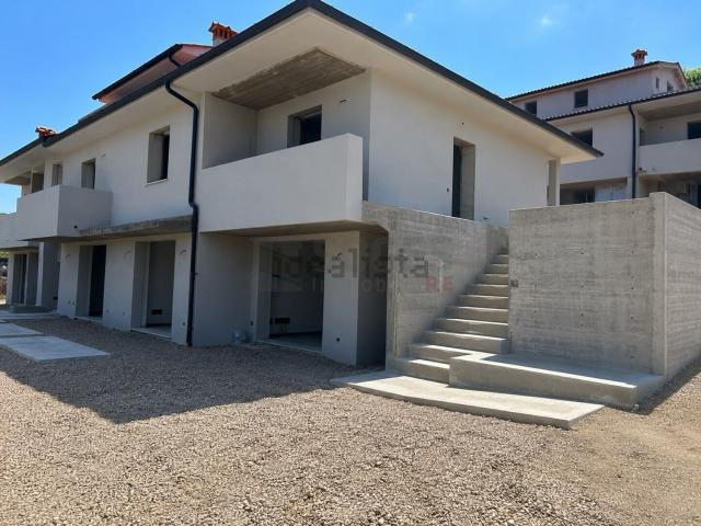 Villetta a schiera in vendita di 114 m² in Via XXV Aprile