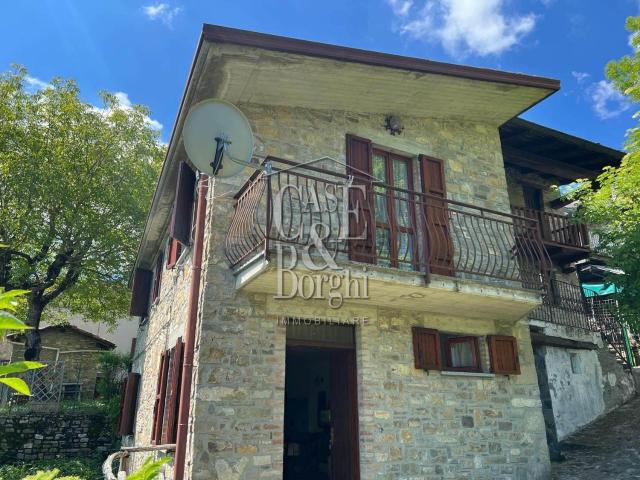 Villetta a schiera in vendita di 114 m² in Strada Statale 412 della Val Tidone