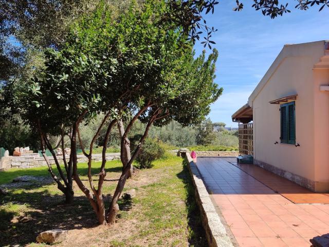 Villetta a schiera in vendita di 115 m² in Via Cala Lupo