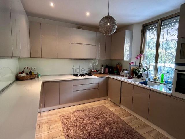 Villetta a schiera in vendita di 115 m² in Via Cesare Pavese