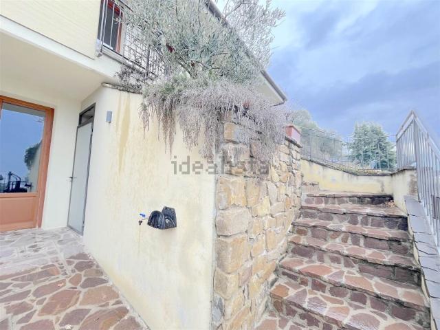 Villetta a schiera in vendita di 115 m² in Via DON CERBONI