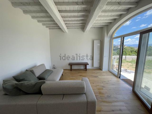 Villetta a schiera in vendita di 115 m² in Via delle Selve, 24