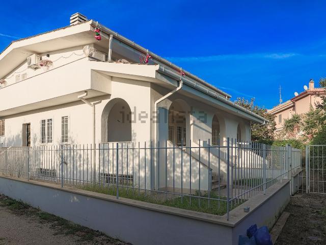 Villetta a schiera in vendita di 115 m² in Via Tommaso Traetta