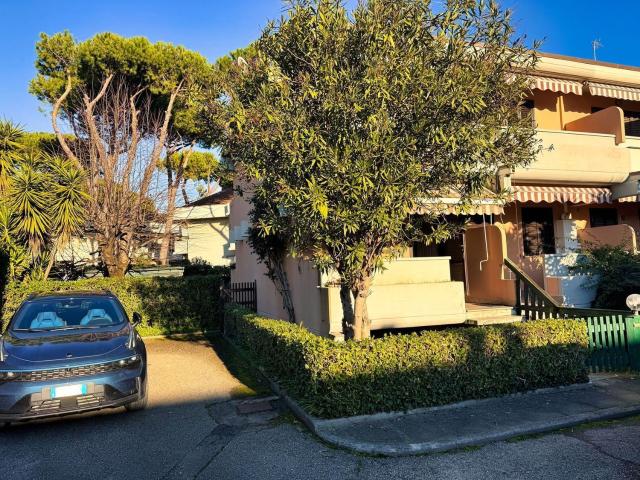 Villetta a schiera in vendita di 115 m² in Viale Roma, 383