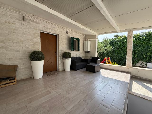 Villetta a schiera in vendita di 115 m² in Contrada Frà Diavolo, 31