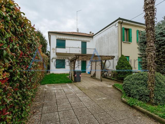 Villetta a schiera in vendita di 117 m² in Via Gino Allegri, 8