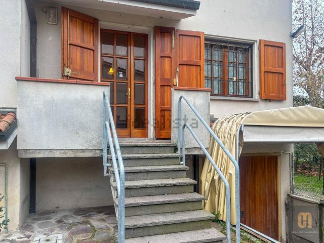 Villetta a schiera in vendita di 117 m² in Via Enrico Fermi, 2
