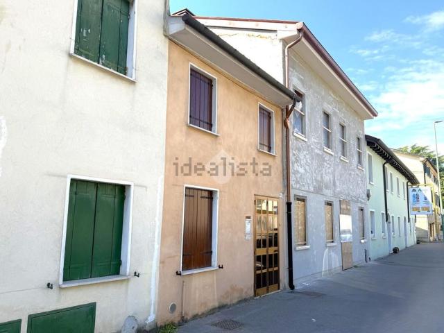 Villetta a schiera in vendita di 117 m² in Borgo Treviso, 100