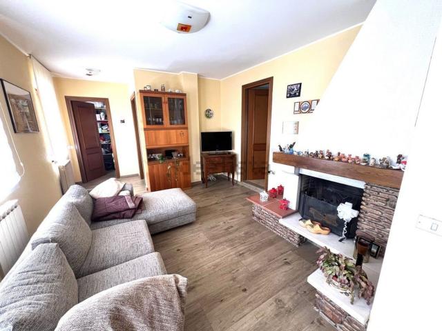 Villetta a schiera in vendita di 118 m² in Via Roma, 48