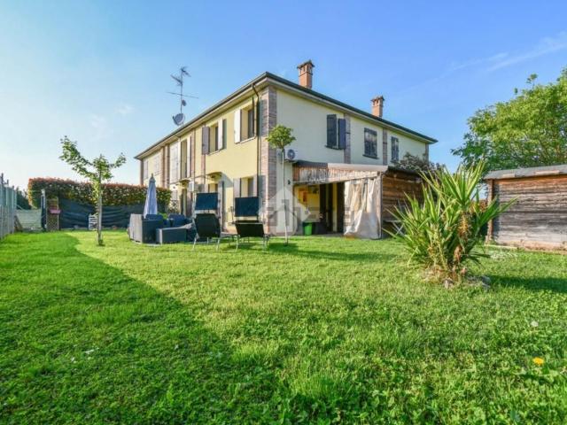 Villetta a schiera in vendita di 119 m² in Via Tracchi, 43