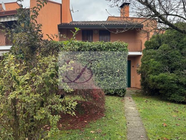 Villetta a schiera in vendita di 120 m²