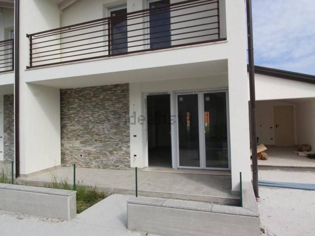 Villetta a schiera in vendita di 120 m² in Via Cavalieri di Vittorio Veneto, 24