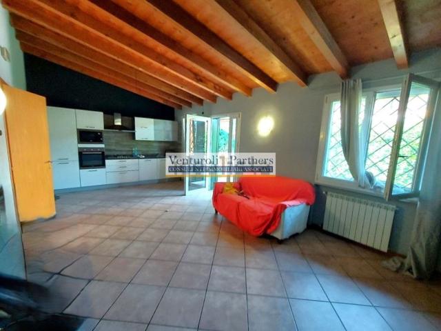Villetta a schiera in vendita di 120 m² in Via Cristoforo Colombo