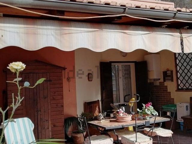 Villetta a schiera in vendita di 120 m² in Via Andrea Bruzzone