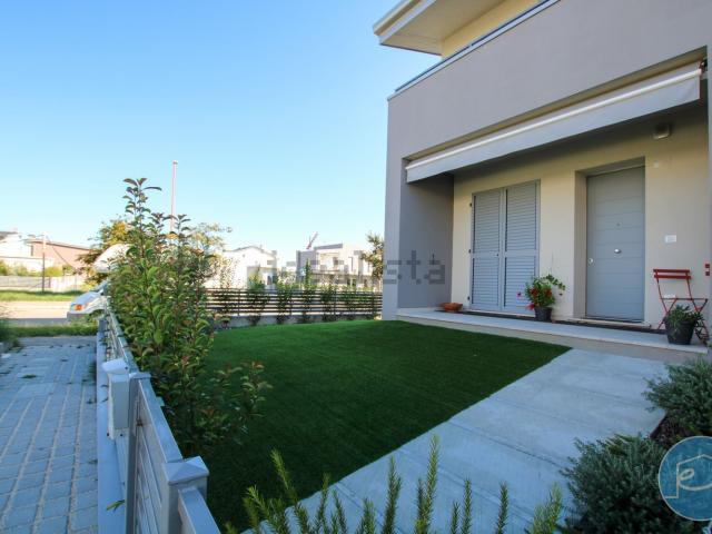 Villetta a schiera in vendita di 120 m² in Via Aldo Palazzeschi, 93